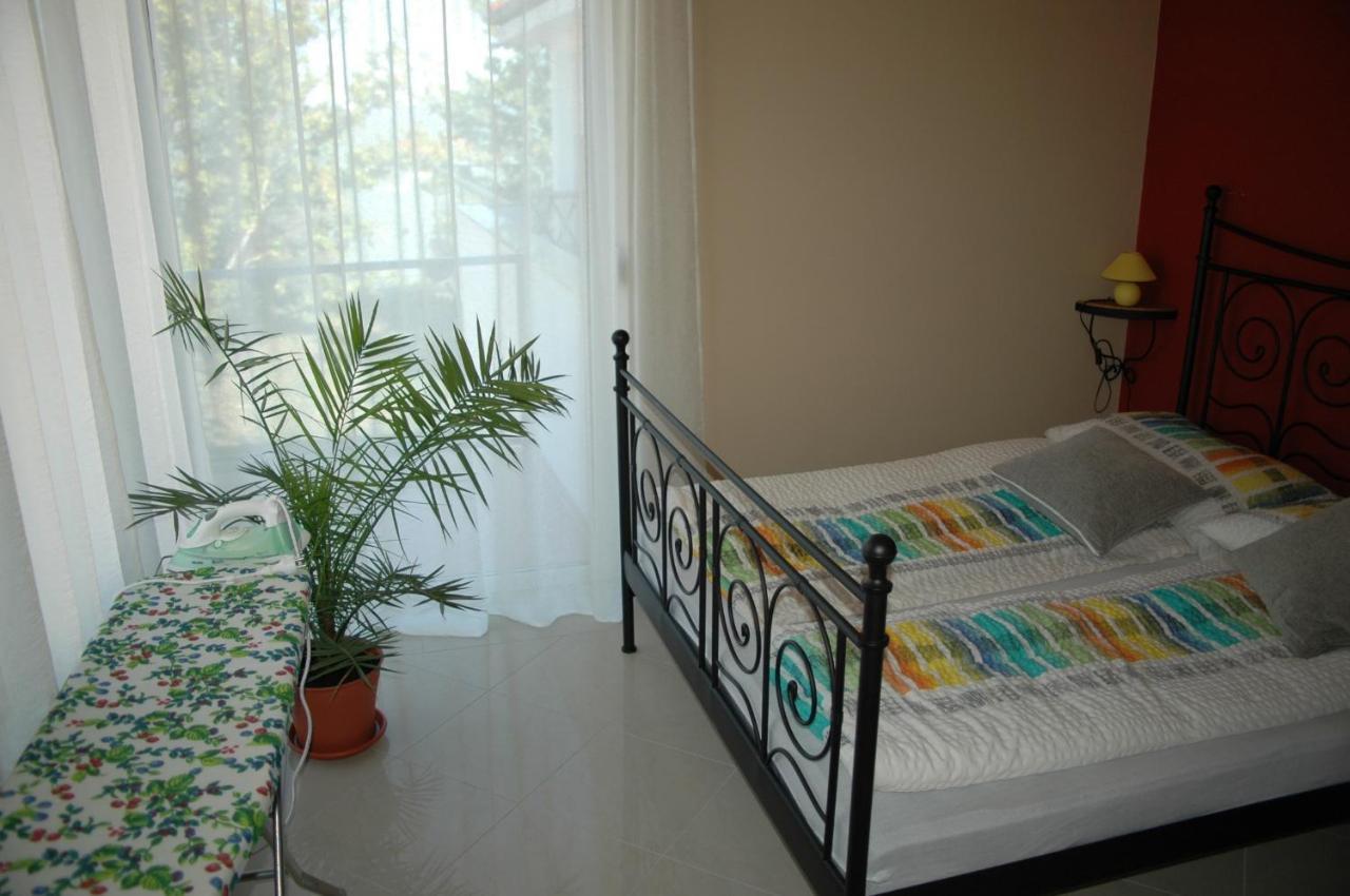 Gruber Apartman Siofok Exterior photo